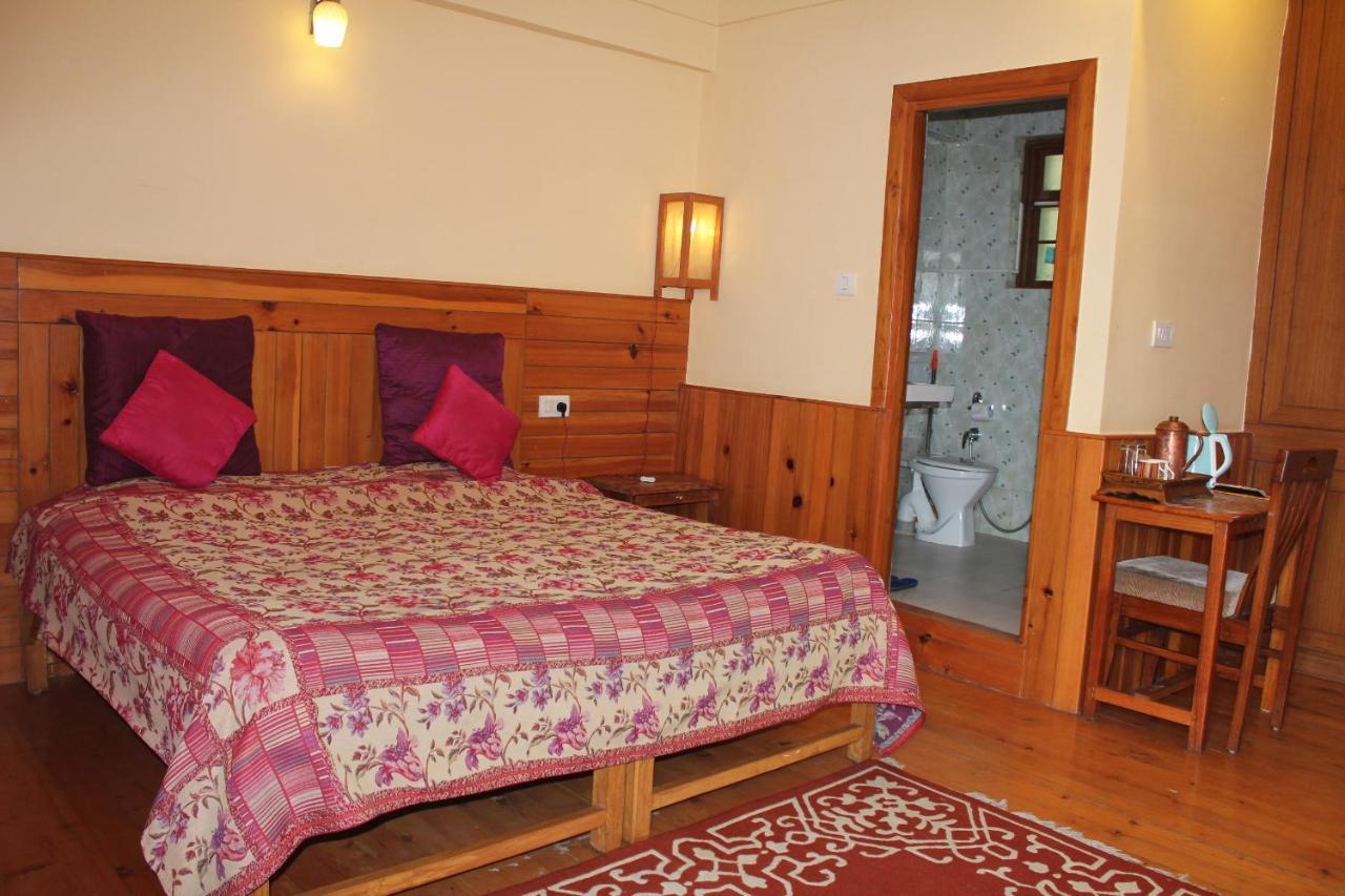 Pema Thang Hotel Kangra Exteriör bild