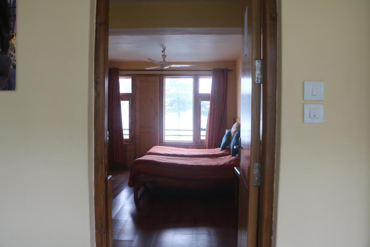 Pema Thang Hotel Kangra Exteriör bild